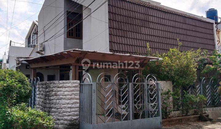 Rumah Disewakan Dalam Komplek Di Cinere, Jakarta Selatan 2