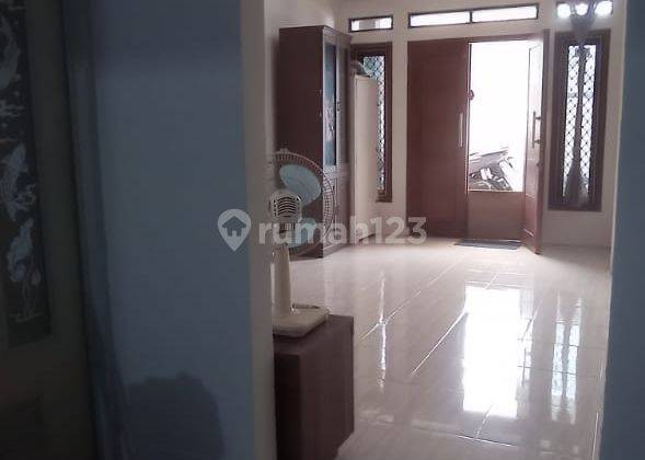 Rumah Depok 3 Pintu Tol