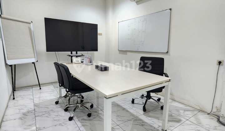 For Sale: 4-Story Grand Wijaya Shop House in Kebayoran Baru 2