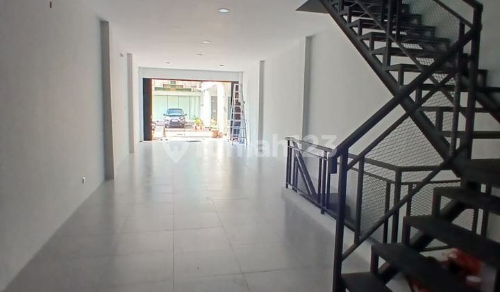 For Sale Newly Renovated Shop House Ready to Occupy in Fatmawati, Industrial Design