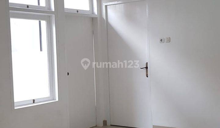 Dijual Rumah Baru Modern Minimalis Siap Huni Di Kebayoran Baru 2