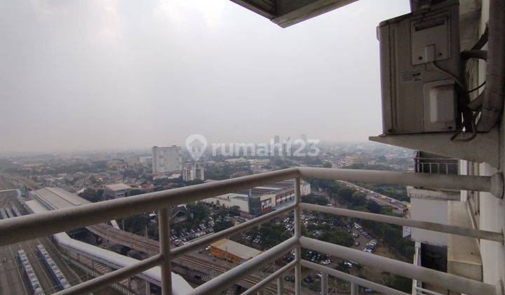 Disewakan Apartemen Poins Square Siap Huni  2