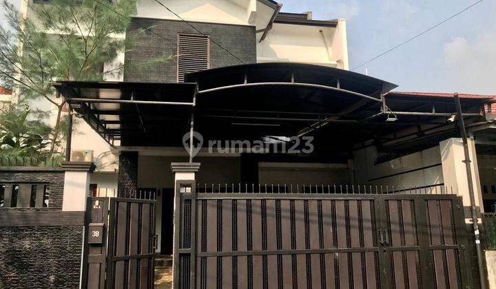 Dijual Rumah Full Furnished, Daerah Cipete Selatan 1