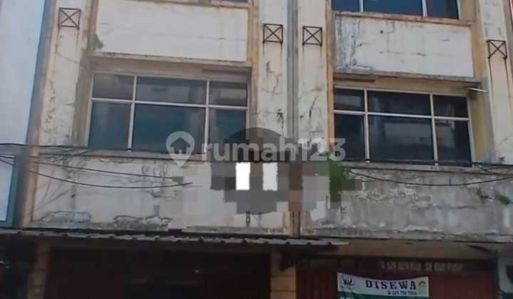 For Rent: Strategic Location Row Shophouses - Fatmawati Raya For Rent: Strategic Location Row Shophouses - Fatmawati Raya