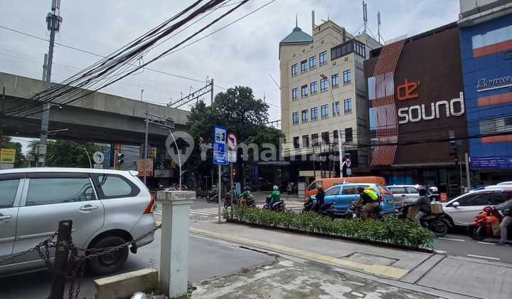 Shop Rental in Melawai Raya, Near Blok M South Jakarta 2