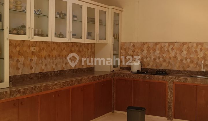 DIJUAL RUMAH 2 LANTAI DENGAN KEAMANAN 24 JAM.