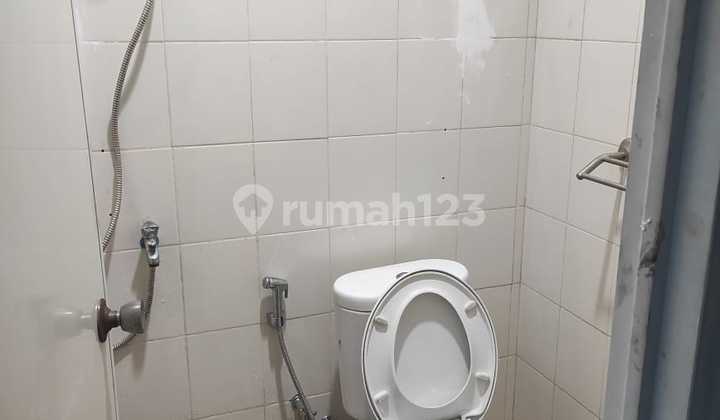 For Sale, Best Priced Shophouse in Emerald Avenue Bintaro 2
