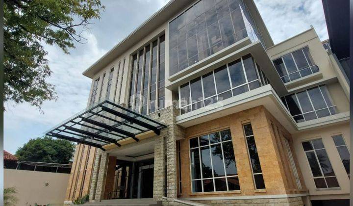 Dijual Gedung Siap Huni di Kawasan Kemang Raya 2