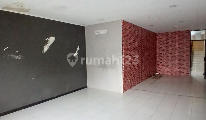 For Rent - Strategic Location Shop House - Fatmawati