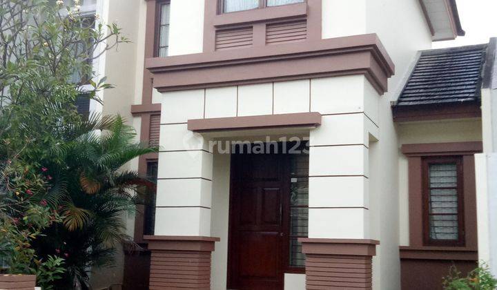 Rumah De Latinos brazilian, Bsd 3kt Dekat Stasiun Kereta Dan Akses Tol 1