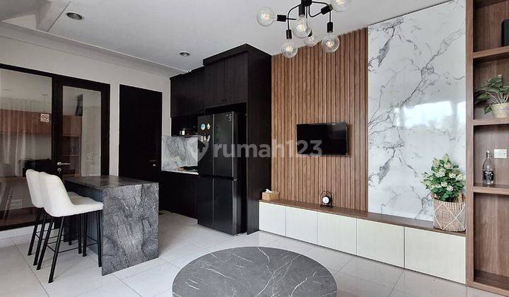 Dijual Rumah Greenwich,bsd 2 Lantai Hoek, Bagusdan Furnished Siap Huni 1