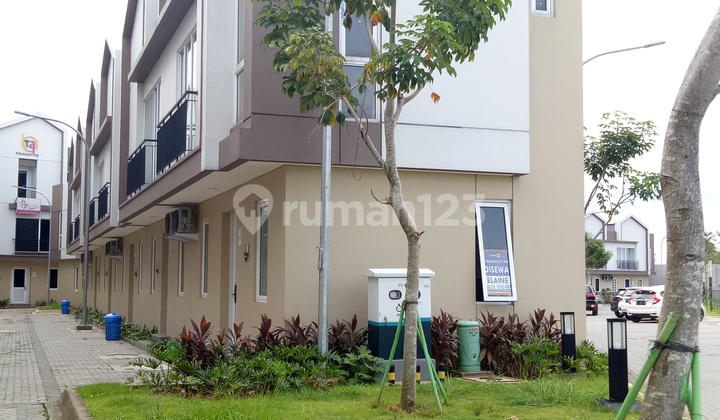 FOR RENT ZENA HOUSE, BSD - GOOD CO-LIVING FURNISHED, CAN BE USED FOR BUSINESS FOR RENT ZENA HOUSE, BSD - GOOD CO-LIVING FURNISHED, CAN BE USED FOR BUSINESS