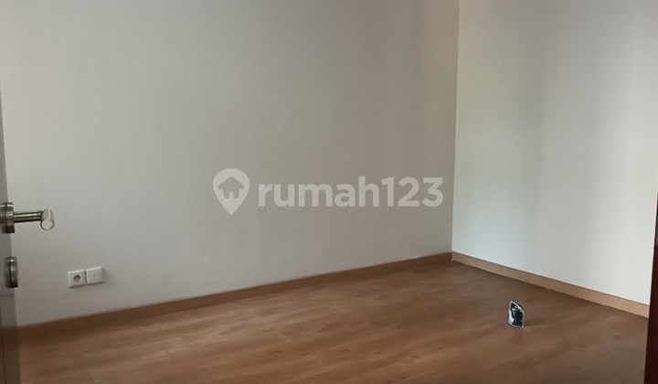 DIJUAL APARTEMEN VANYA PARK- ASSATI 2BR VIEW POOL, BAGUS SIAP HUNI 2