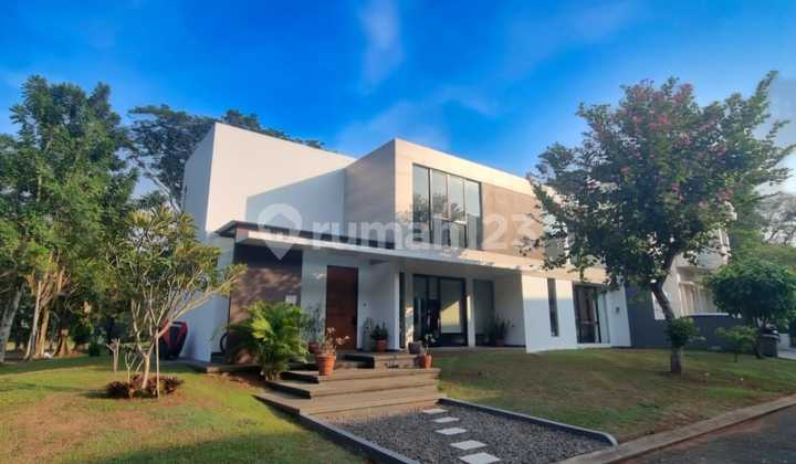DIJUAL RUMAH VERMONT PARKLAND, BSD 2 LANTAI HOEK MODERN MINIMALIS