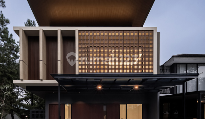 Rumah Baru Sangat Elegan Foresta BSD City