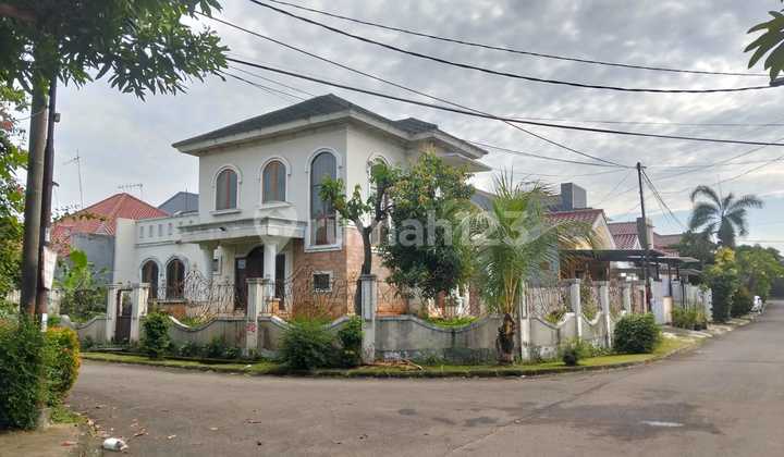 Rumah Besar Luas Kokoh Griya Loka BSD City