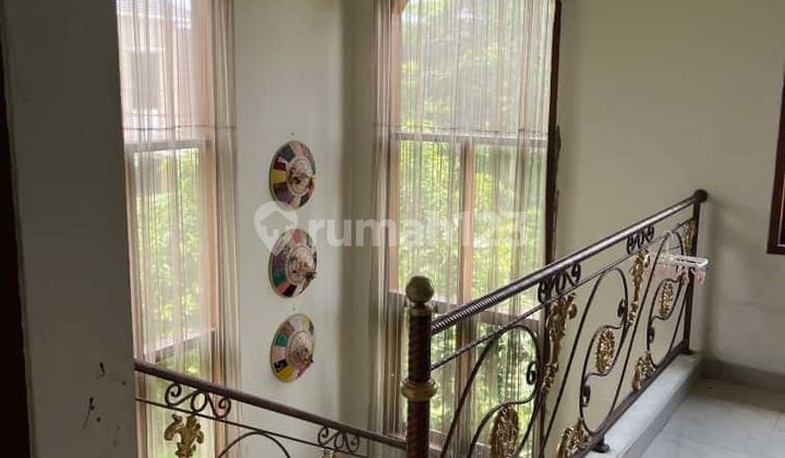 Rumah Besar Luas Kokoh Griya Loka BSD City 2