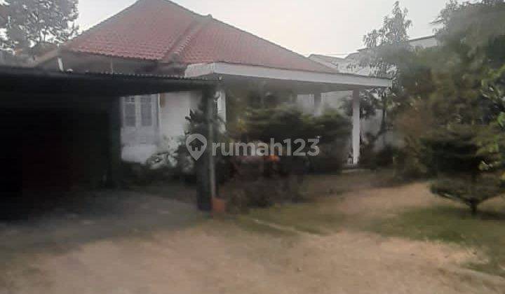 Rumah SHM terawat di Sayap Gatot Subroto Bandung 2