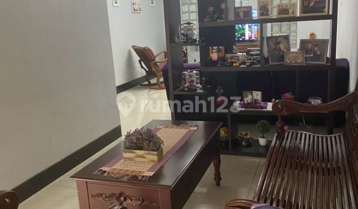 Super Cheap Strategic House in Pasteur Bandung Near the Toll Road