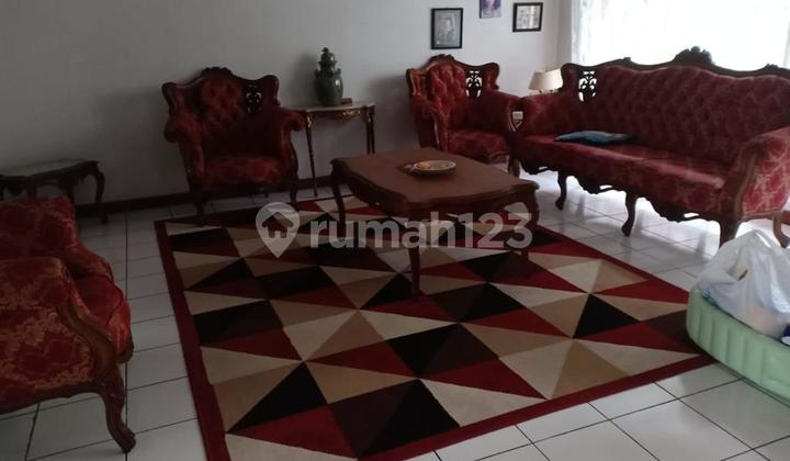 Rumah Istimewa Ada Gazebo, Tempat Olahraga di Setraduta Bandung 2