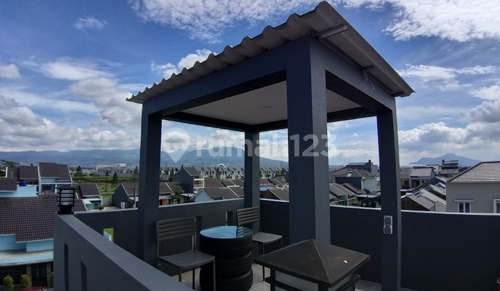 New, Beautiful House in Gedebage Bandung Complex with Gazebo New, Beautiful House in Gedebage Bandung Complex with Gazebo