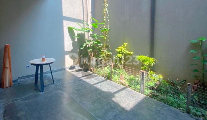 Turun Harga Rumah Mewah,Modern Terawat di Sayap Gatot Subroto Bandung