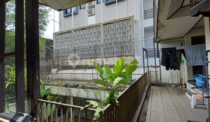 Rumah Main Road Cocok Utk Kosan di Taman Sari, Dago Bandung Rumah Main Road Cocok Utk Kosan di Taman Sari, Dago Bandung