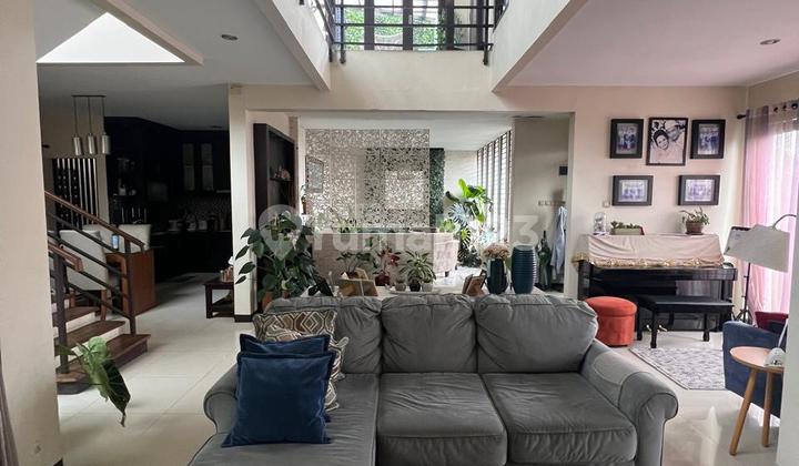 Rumah Mewah View Kota di Arcamanik Bandung Bikin Adem dan Betah Rumah Mewah View Kota di Arcamanik Bandung Bikin Adem dan Betah