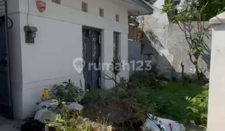 Rumah Murah Area Komersial di Sayap Riau Bandung bisa Buat Invest 2