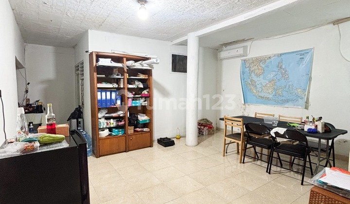 RUMAH STRATEGIS COCOK UNTUK INVESTASI KOS KOSAN DI SENEN, JAKARTA PUSAT 2