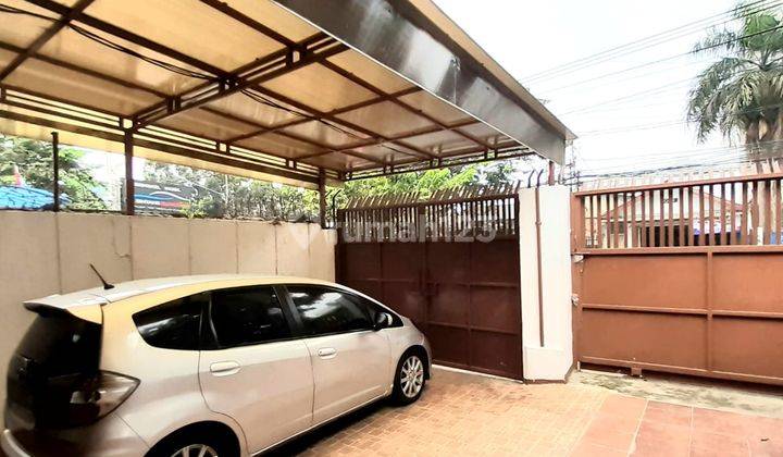 Rumah Komersial Pinggir Jalan Raya Kebayoran Lama 277m Harga 6,9M nego 2