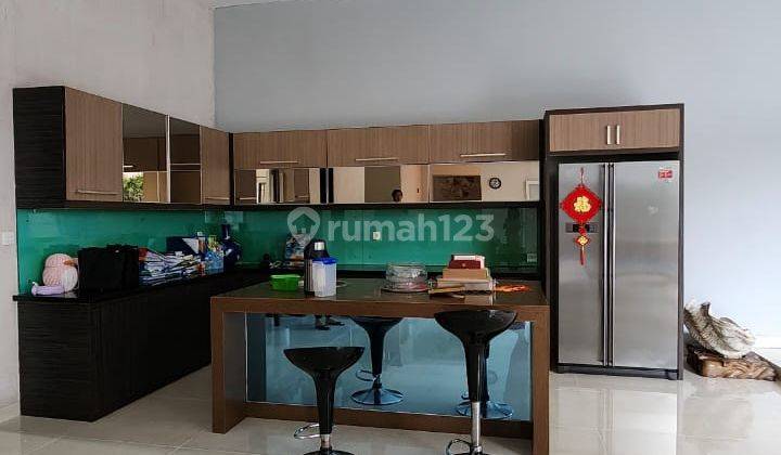 Rumah 3 Lantai di Cluster Alam Sutera Dekat Mall 1