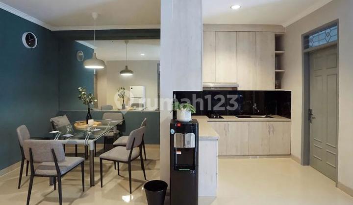 Rumah 2 lantai Di Jl.Bromo Karawaci 2