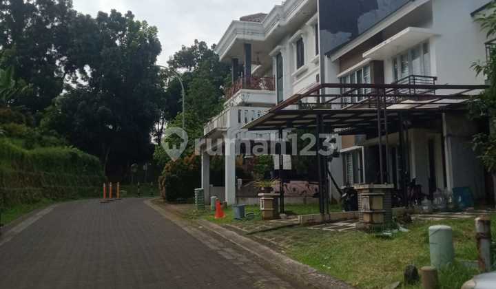 2-Story House in BSD City Cluster Near Rawa Buntu Station 1
