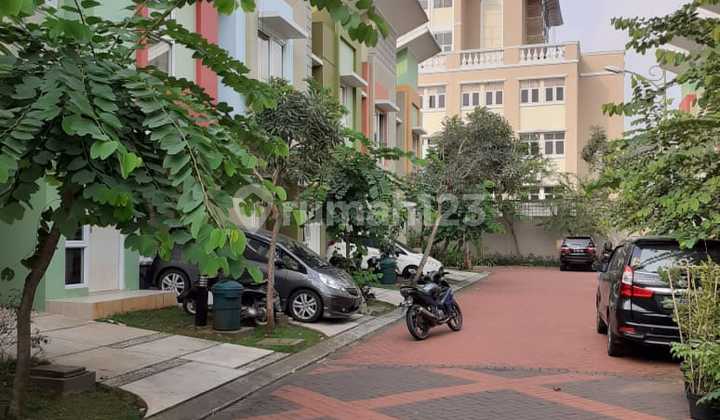 For Sale House in Labela Arcadia