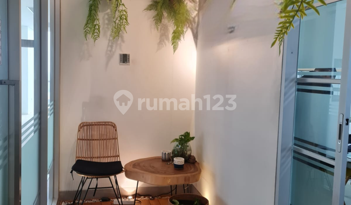 Dijual Gedung The Smith Alam Sutera 