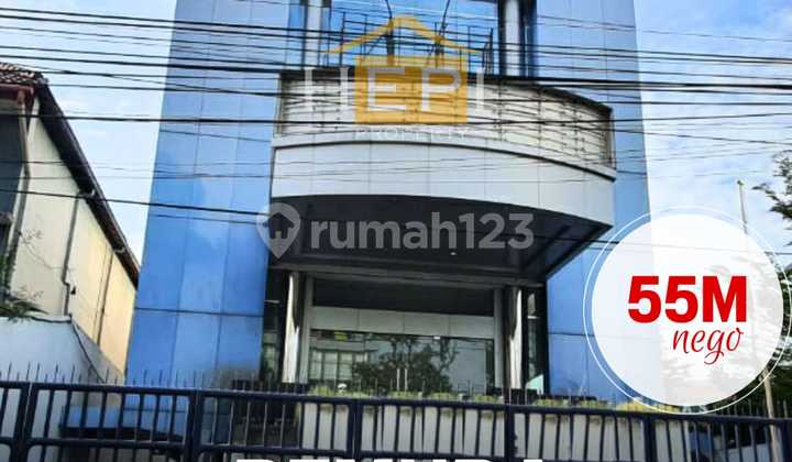 4-Storey Building on Jl. Pemuda, Central Semarang 1