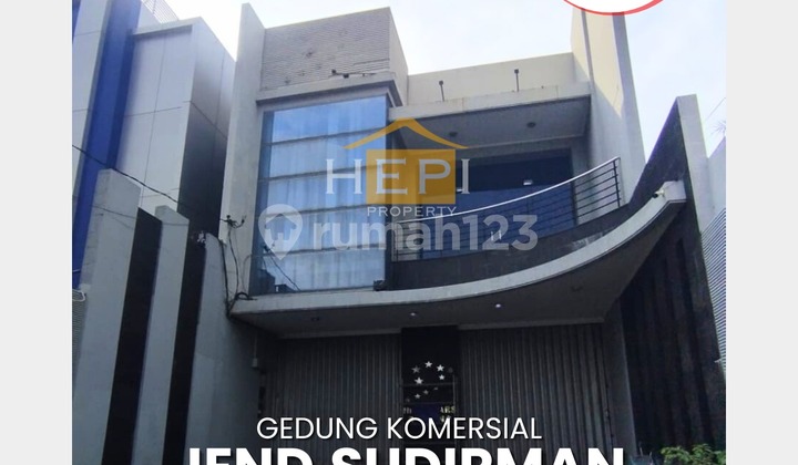 Gedung Komersial tengah kota di Jalan Jend.Sudirman Semarang 1