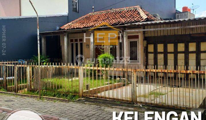 Rumah Bangunan Lama
di Kelengan Semarang Tengah 1