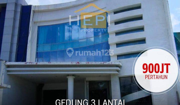 Gedung komersial di Pandanaran Semarang Kota 1
