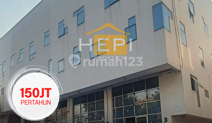 Ruko di Imam Bonjol Semarang menghadap jalan utama 1