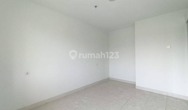 Apartement Dengan View Bukit Hambalang Sentul City 9