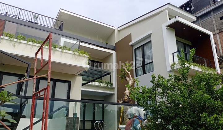 Rumah Semi Furnish Dengan View Gunung di Sentul City, Bogor 2