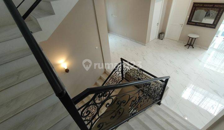 For Sale Classic Luxury House In Sentul City, Bogor