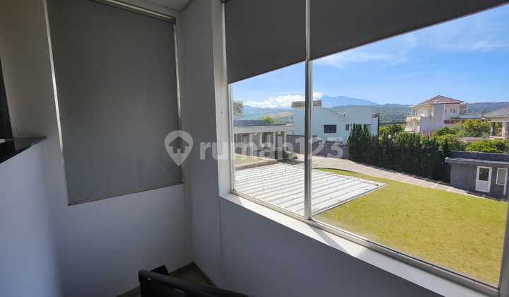Rumah Bagus With Best View Furnished di Sentul City, Bogor