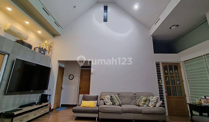Luxury House 2 Lantai SHM In Sentul City, Bogor