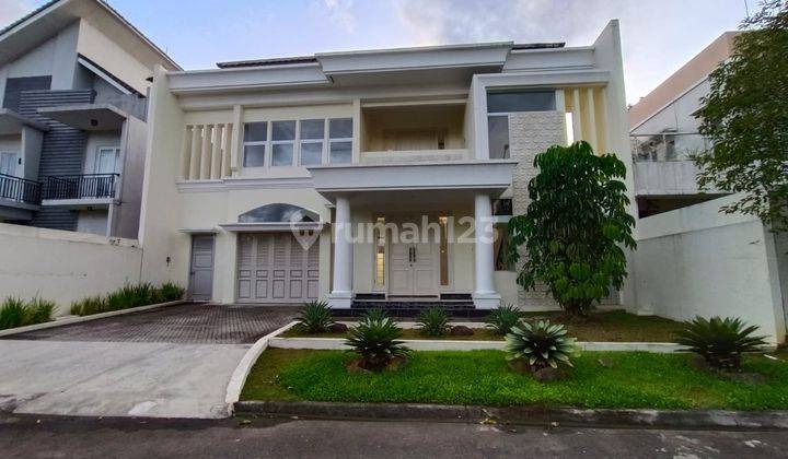 Luxury House Second Floor And Best View Mountain In Sentul City  1