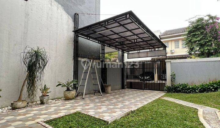 Rumah 2 Lantai SHM Front Green Area In Sentul City, Bogor