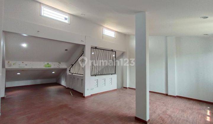 Rumah Minimalis Semi Furnish di Area Sentul City