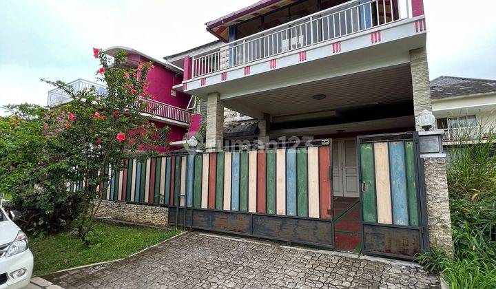 Rumah Posisi Depan Green Area Dengan 7 Kamar Kost di Sentul City 1